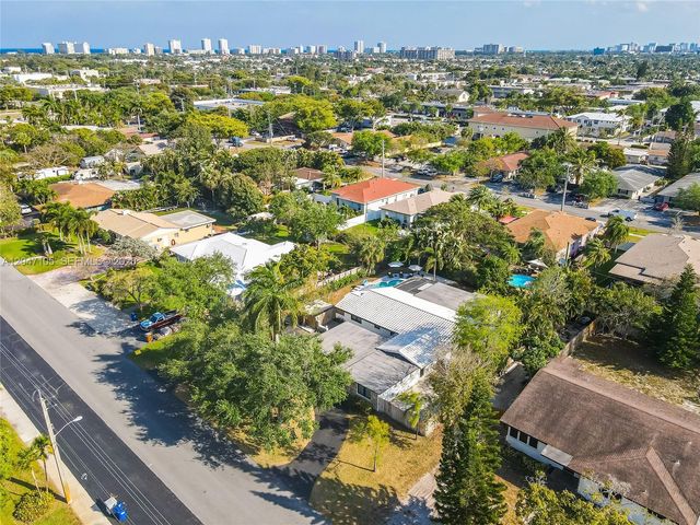 714 NE 2nd St, Pompano Beach, FL 33060