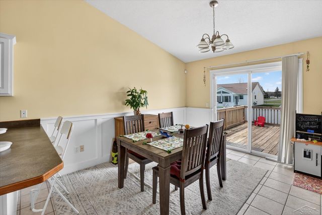 4423 Spicebush Drive, Saginaw Twp, MI 48603
