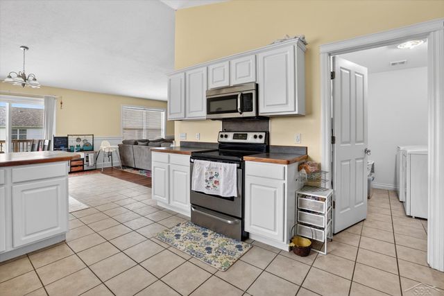 4423 Spicebush Drive, Saginaw Twp, MI 48603