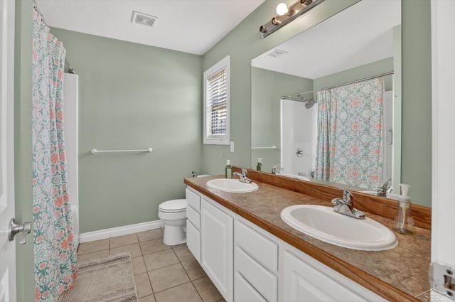 4423 Spicebush Drive, Saginaw Twp, MI 48603