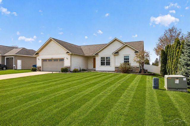 4423 Spicebush Drive, Saginaw Twp, MI 48603