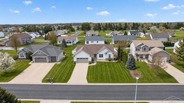 4423 Spicebush Drive, Saginaw Twp, MI 48603