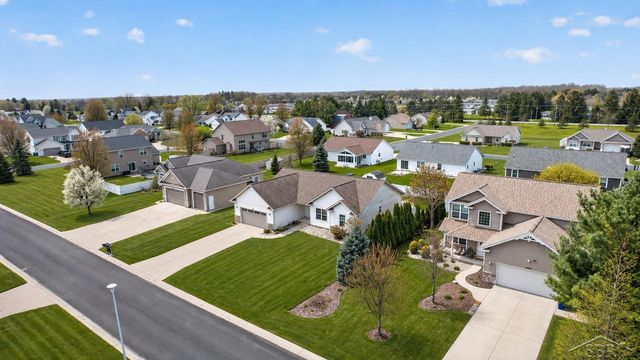 4423 Spicebush Drive, Saginaw Twp, MI 48603