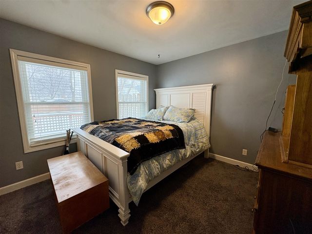 432 E Vine Street, Vicksburg, MI 49097