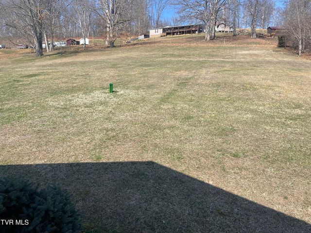 496 Glade Hill Drive, Lebanon, VA 24266