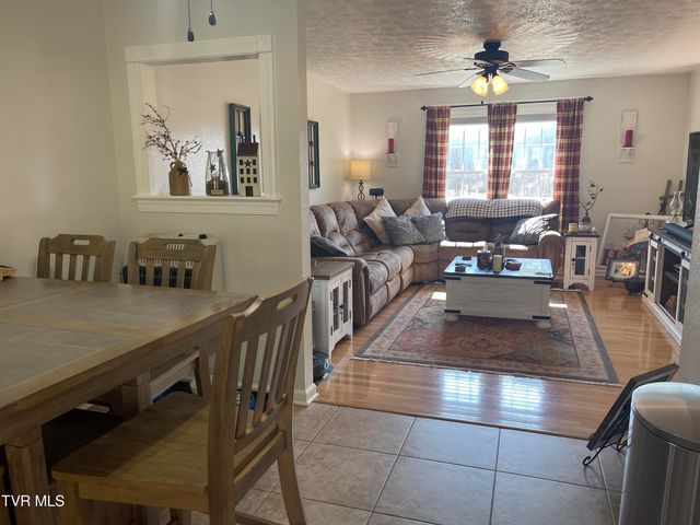 496 Glade Hill Drive, Lebanon, VA 24266