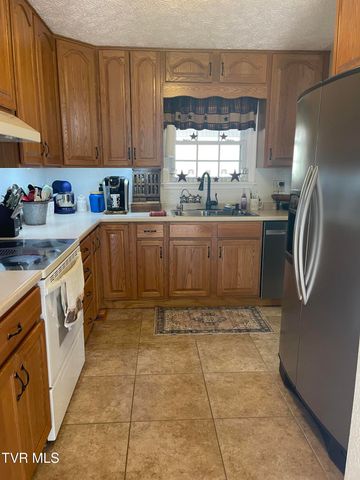 496 Glade Hill Drive, Lebanon, VA 24266