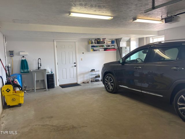 496 Glade Hill Drive, Lebanon, VA 24266