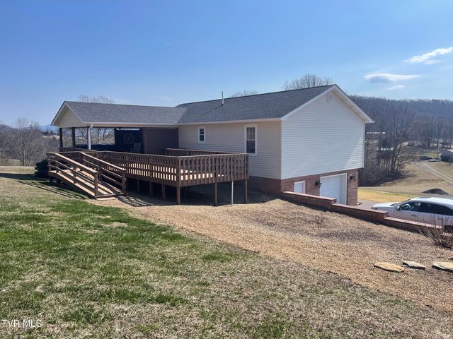 496 Glade Hill Drive, Lebanon, VA 24266