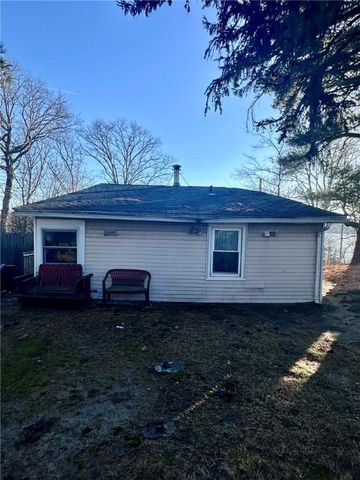 60 Nassau Street, Pawtucket, RI 02860