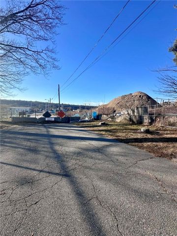 60 Nassau Street, Pawtucket, RI 02860