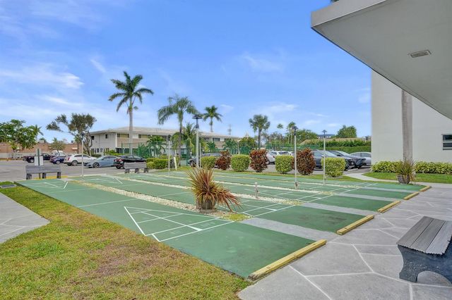 3040 NE 16th Avenue A405, Oakland Park, FL 33334