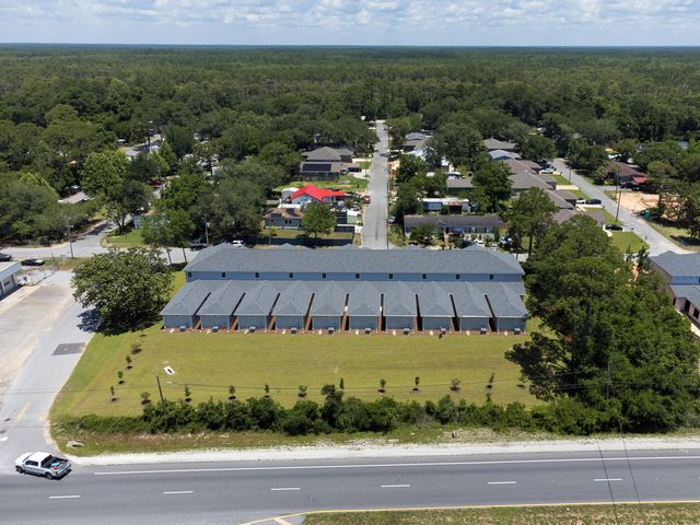 959 Skylark Road, Mary Esther, FL 32569