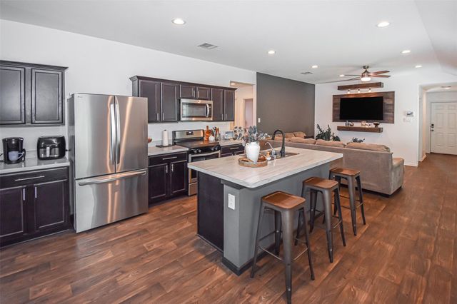 2423 Silver Prairie Lane, Spring, TX 77373