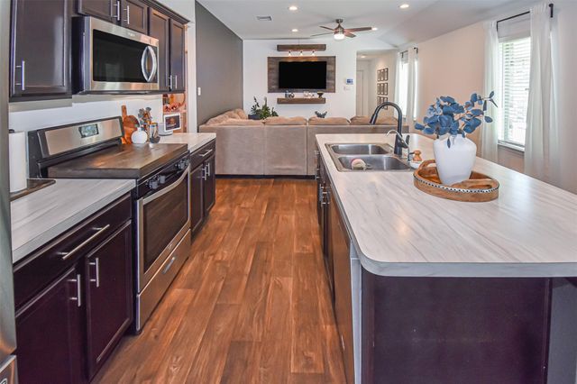 2423 Silver Prairie Lane, Spring, TX 77373