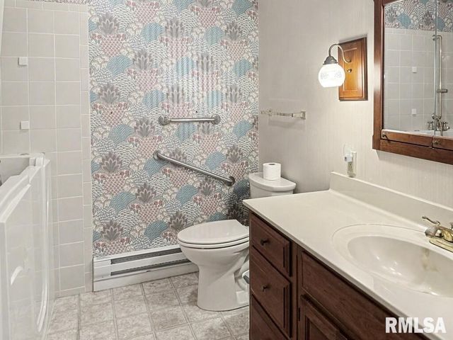 508 FOREST Drive, Herrin, IL 62948