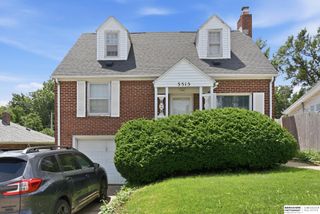 5515 Pierce Street, Omaha, NE 68106
