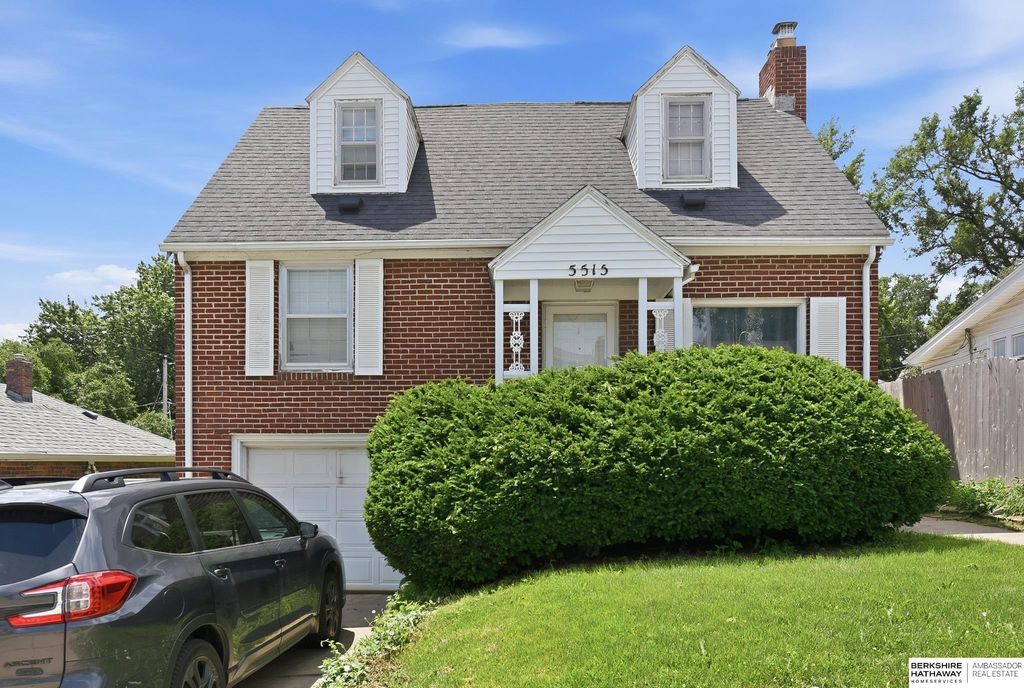 5515 Pierce Street, Omaha, NE 68106