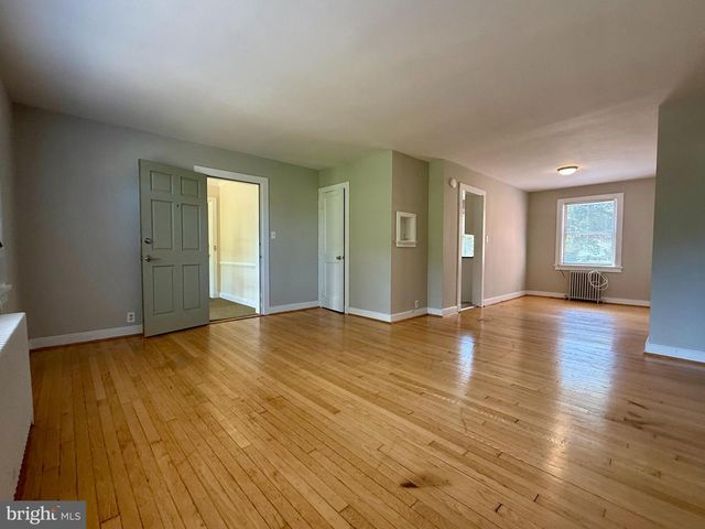 1400 KENMORE AVE #C4, Fredericksburg, VA 22401