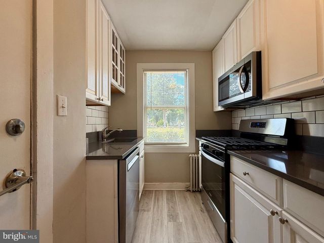 1400 KENMORE AVE #C4, Fredericksburg, VA 22401