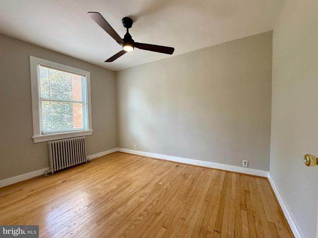 1400 KENMORE AVE #C4, Fredericksburg, VA 22401