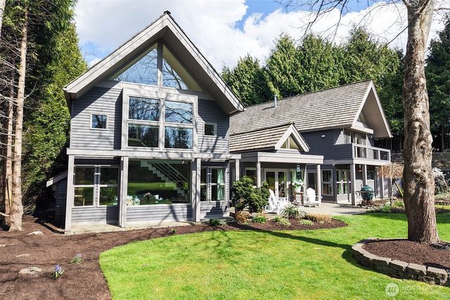 8777 Goshawk Road, Blaine, WA 98230