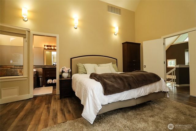 8777 Goshawk Road, Blaine, WA 98230