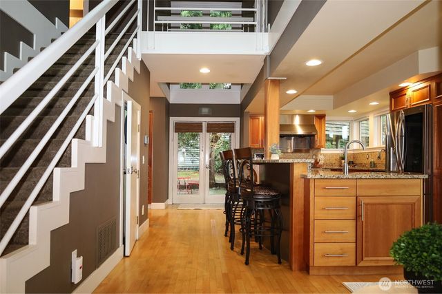 8777 Goshawk Road, Blaine, WA 98230