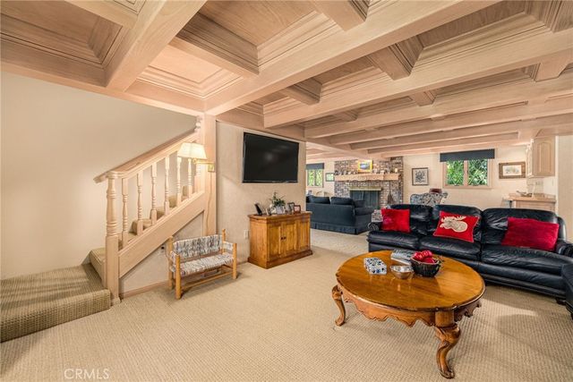 316 John Muir, Lake Arrowhead, CA 92352
