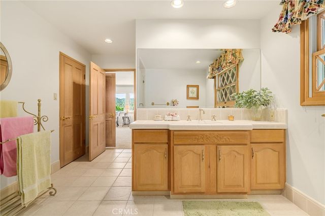 316 John Muir, Lake Arrowhead, CA 92352
