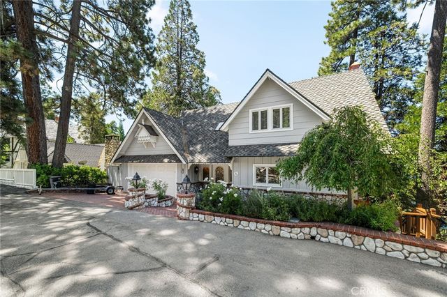 316 John Muir, Lake Arrowhead, CA 92352