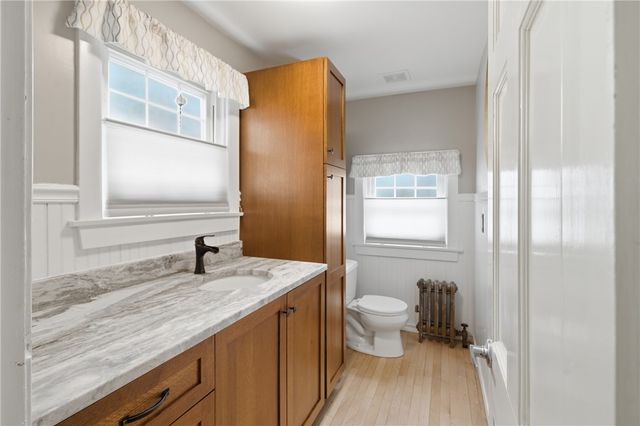 1288 Newman Avenue, Seekonk, MA 02771