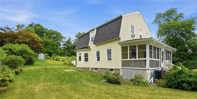 1288 Newman Avenue, Seekonk, MA 02771