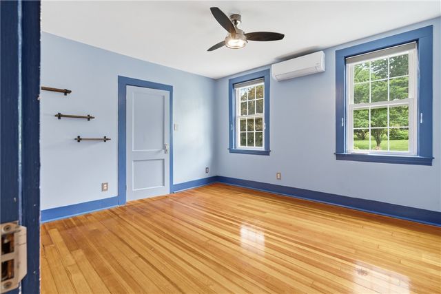1288 Newman Avenue, Seekonk, MA 02771