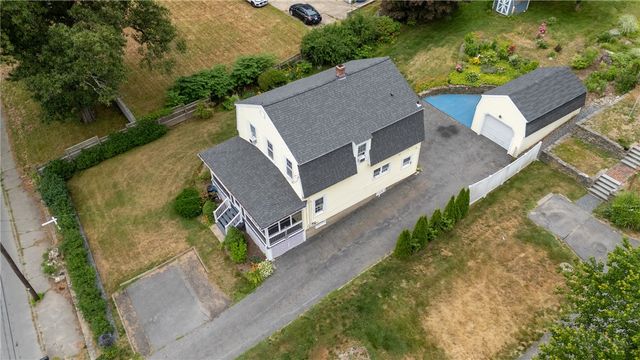 1288 Newman Avenue, Seekonk, MA 02771