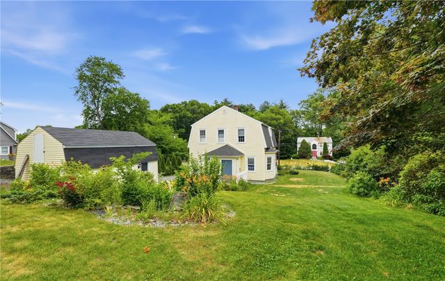 1288 Newman Avenue, Seekonk, MA 02771