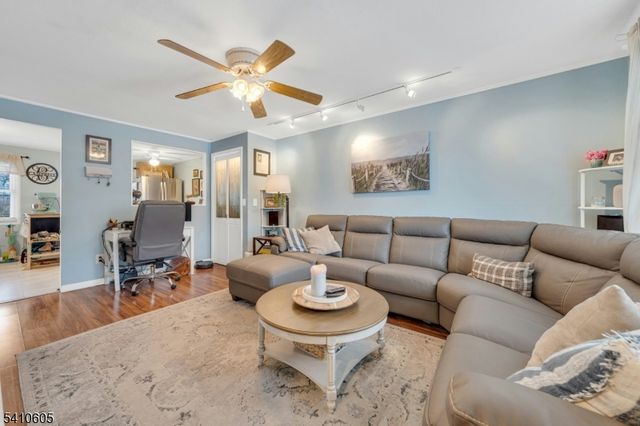 48 Hastings Avenue B, Rutherford Boro, NJ 07070