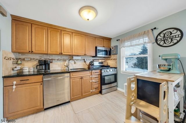 48 Hastings Avenue B, Rutherford Boro, NJ 07070