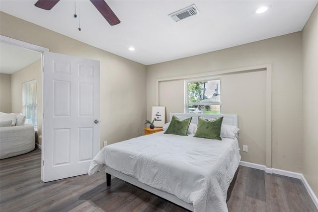 10226 Rockaway Drive, Houston, TX 77016
