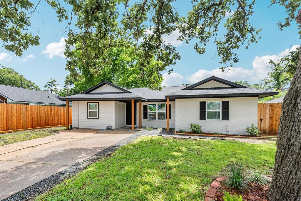 10226 Rockaway Drive, Houston, TX 77016