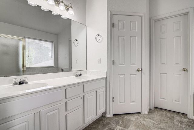 4300 Companeros WAY, Austin, TX 78749