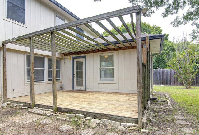 4300 Companeros WAY, Austin, TX 78749