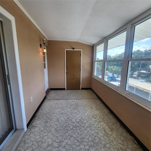 911 WASHINGTON AVENUE 306, Largo, FL 33770