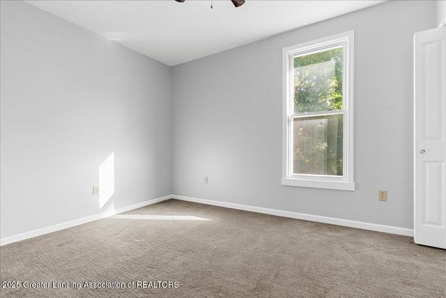 431 E Seminary Street, Charlotte, MI 48813