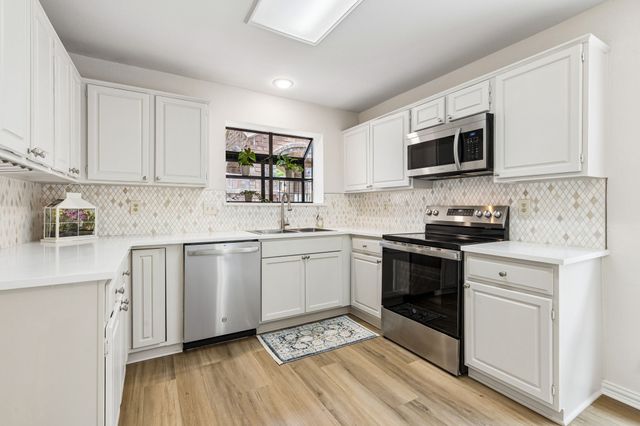 3916 Capricorn Court, Plano, TX 75023
