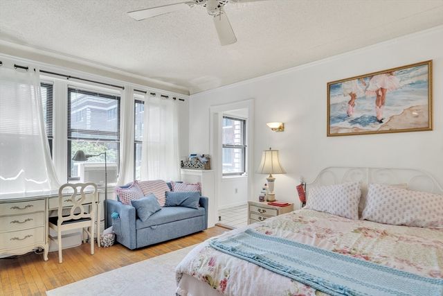 141 Englewood Ave 23, Boston, MA 02135