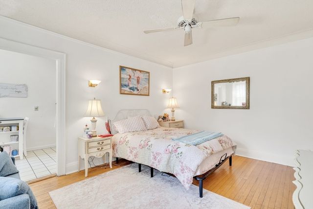 141 Englewood Ave 23, Boston, MA 02135