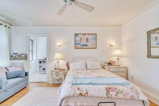 141 Englewood Ave 23, Boston, MA 02135