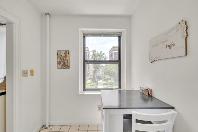 141 Englewood Ave 23, Boston, MA 02135