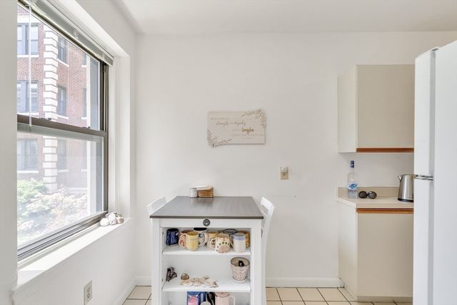 141 Englewood Ave 23, Boston, MA 02135